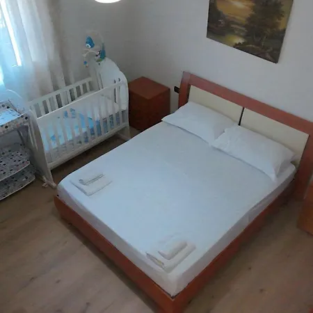 Jaupaj Vlorë
